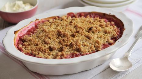 pudding-rhubarb-crumble